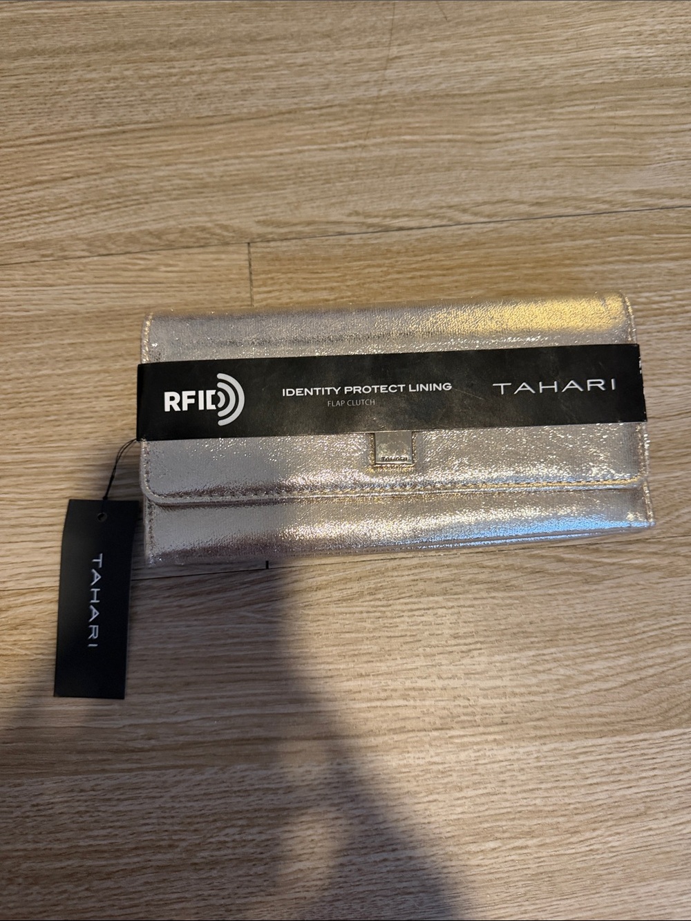 Tahari RFID Flap Clutch Wallet Modern Times In Color Bubble NWT